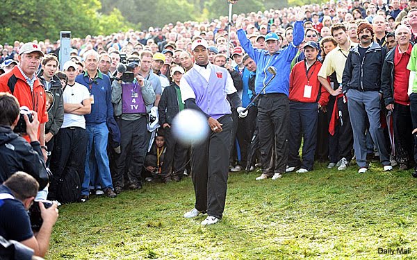 Walker Sports: Tiger Woods Amaz...